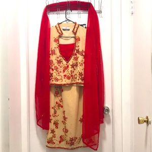 Peach & Red Saree w Floral Sequins